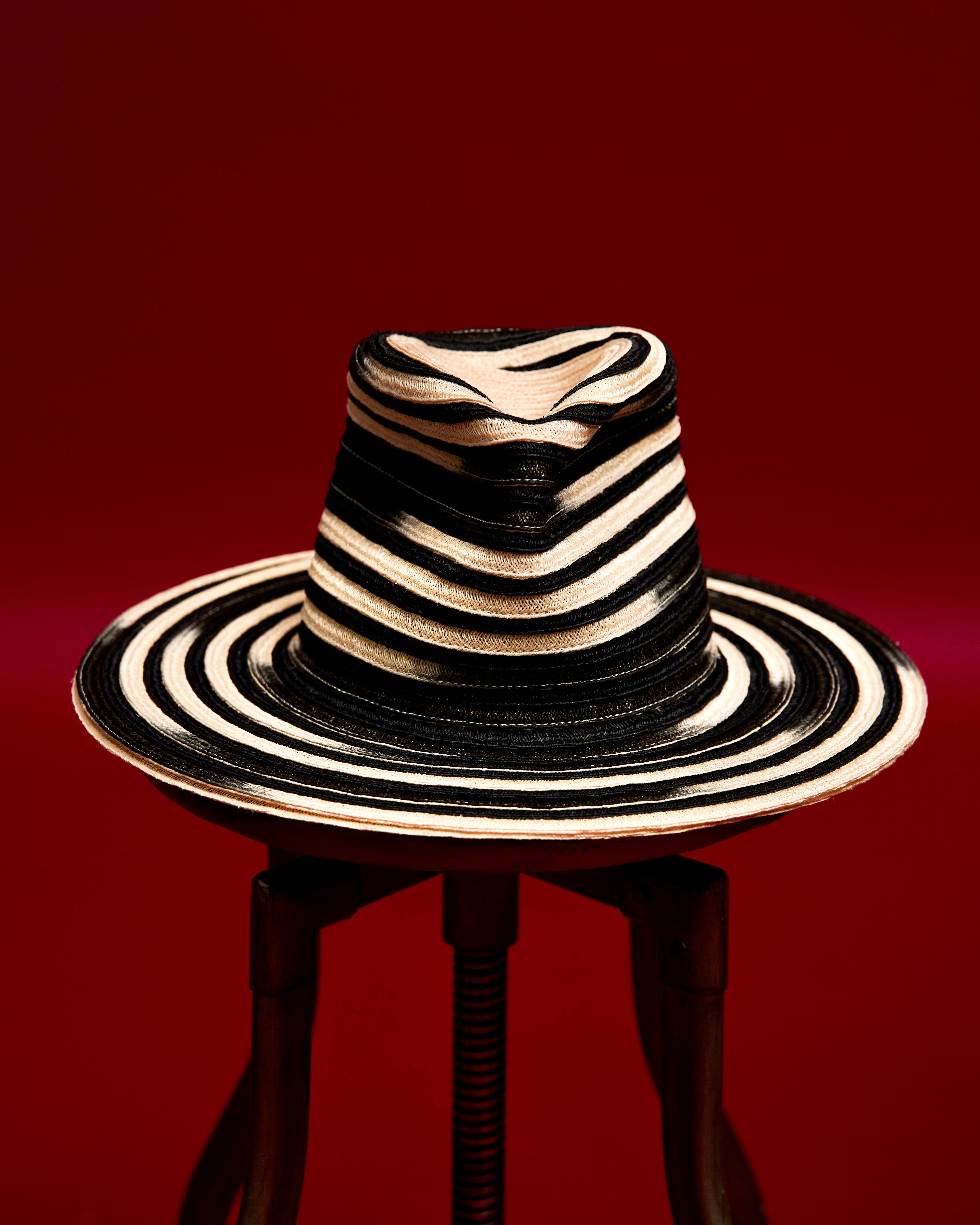 CLASSIC FEDORA HAT