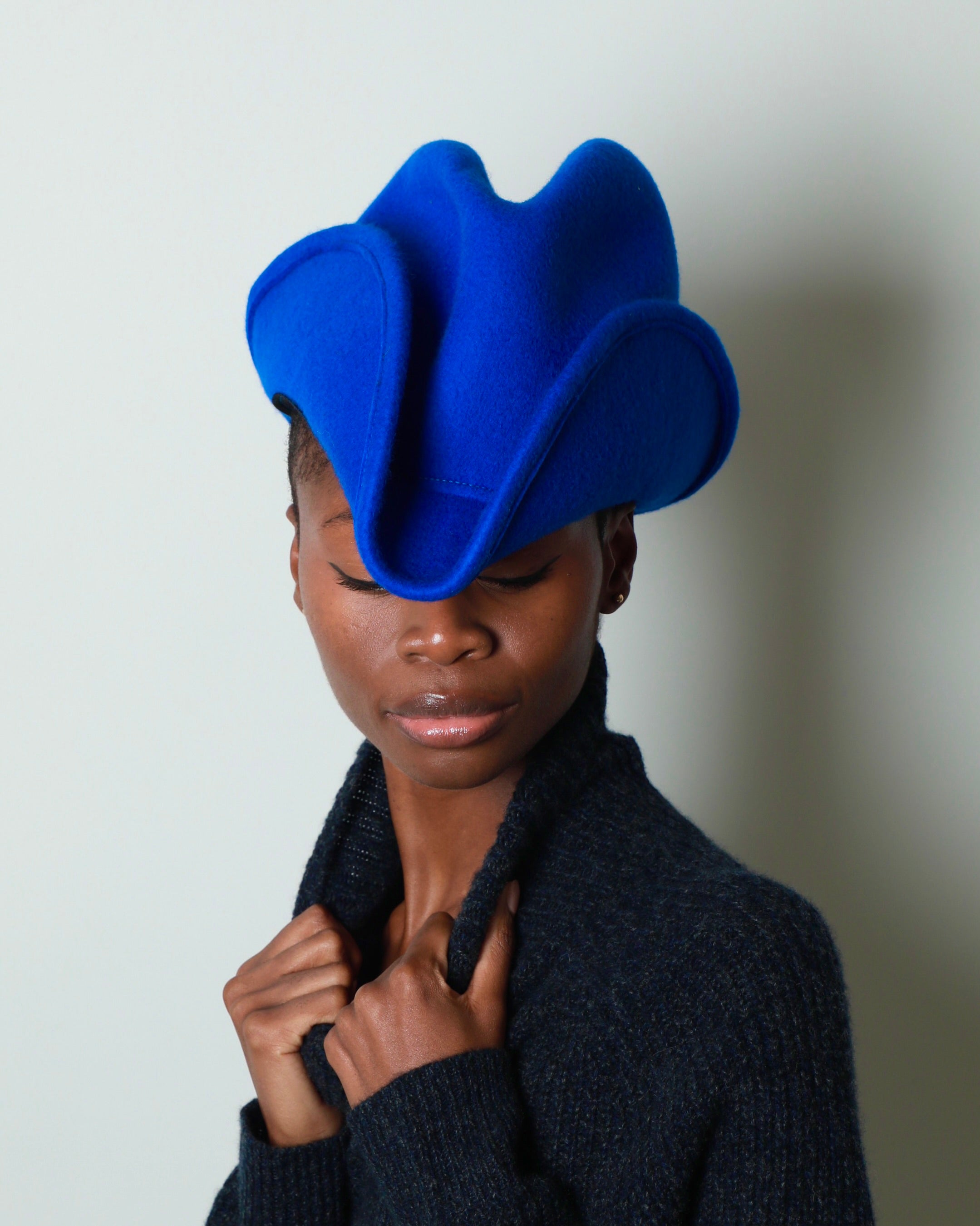 BACKLESS MINI WESTERN HAT