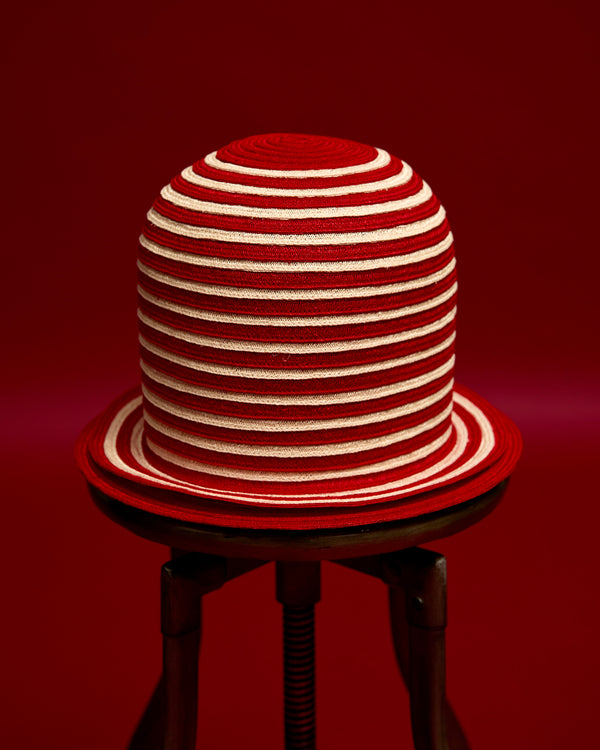 BIG BOWLER HAT IN HEMP