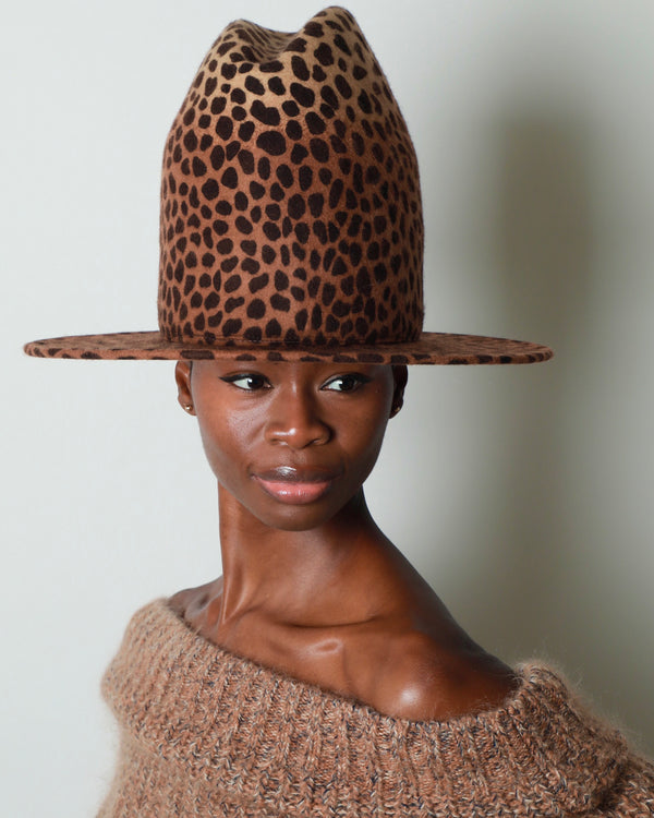 TALL PINCHED CROWN HAT