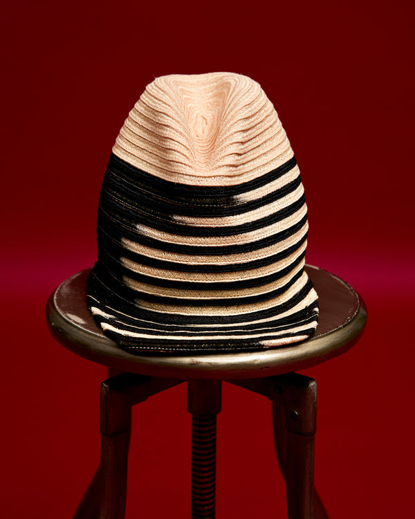 BIG FEDORA CAP IN HEMP