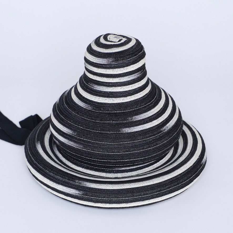 SALE - MUSHROOM HAT - S/M