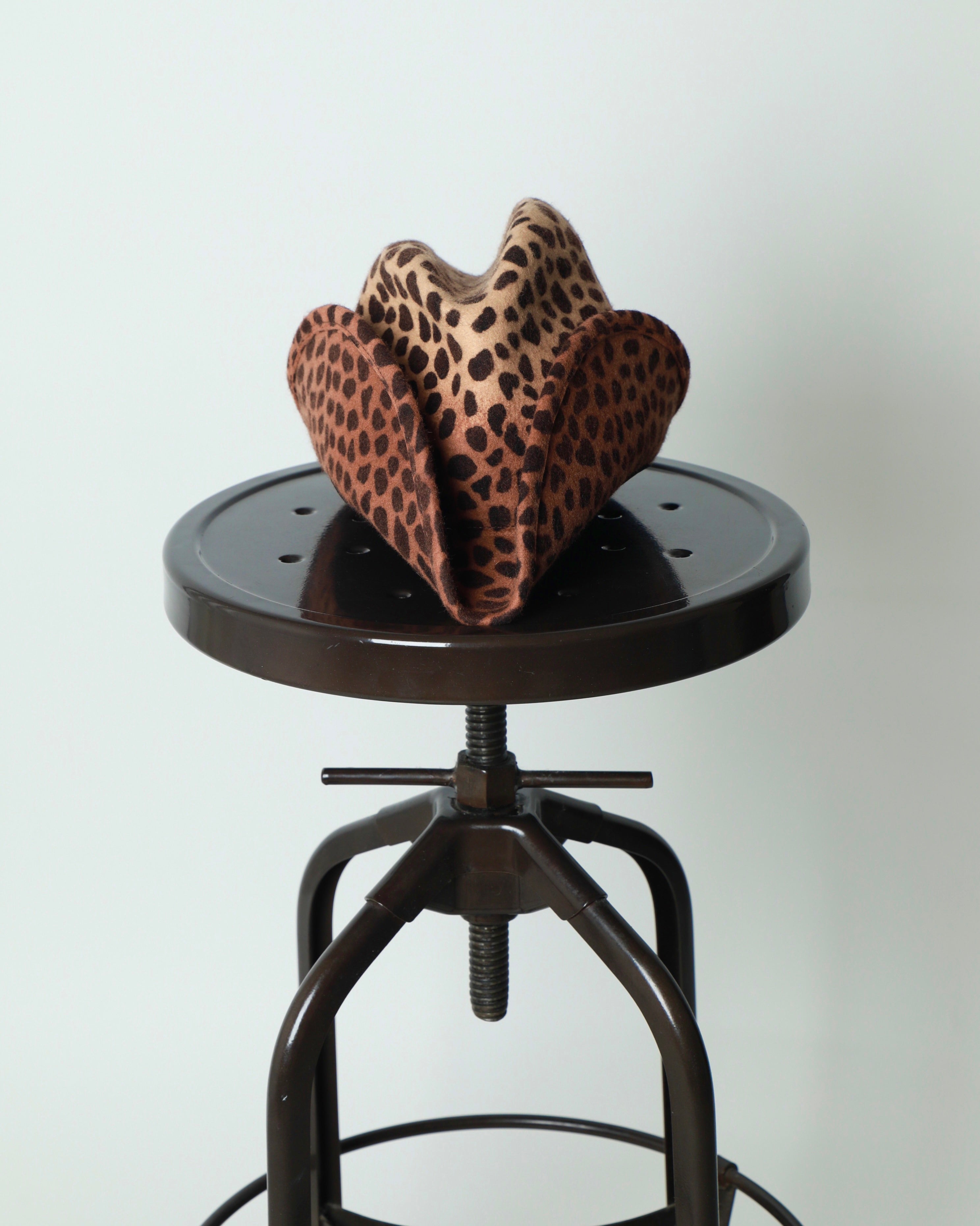 BACKLESS MINI WESTERN HAT