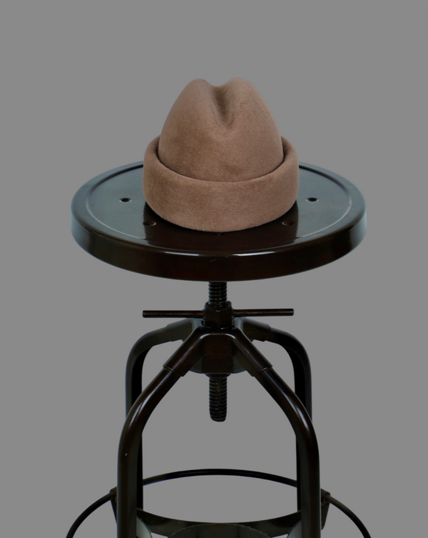 RUSSIAN CUFF HAT - DARK CAMEL - S/M
